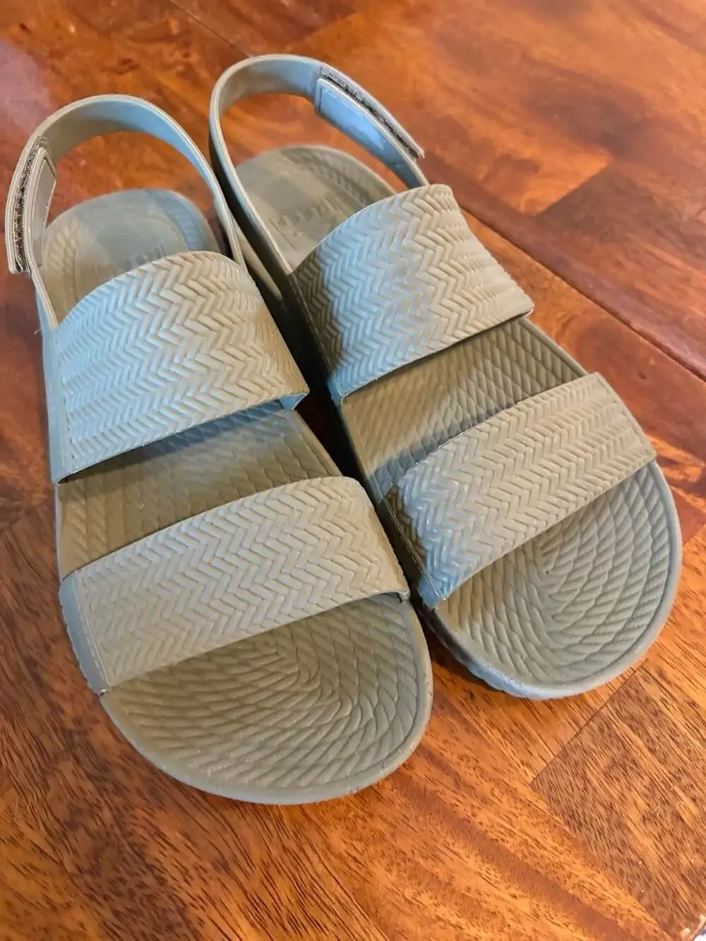 Reef Water Vista Slingback Sandal Size 7M Olive Green Waterproof